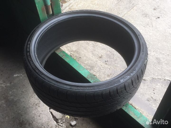 Rockstone F105 225/35 R20 90W