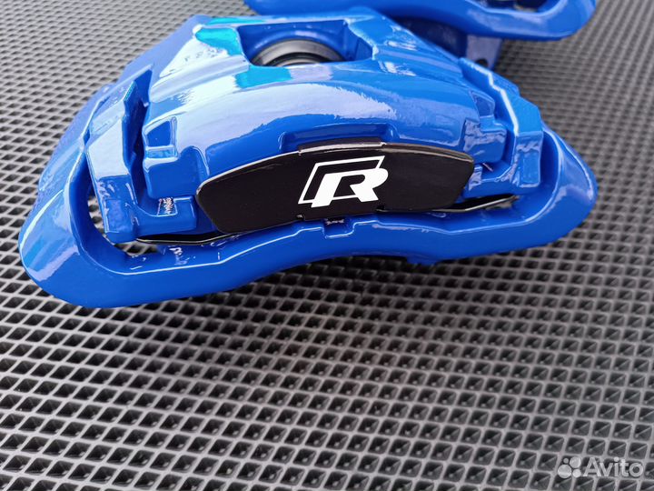 Передние тормоза R-line 345 mm