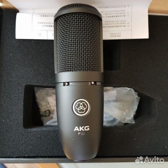Микрофон AKG p120