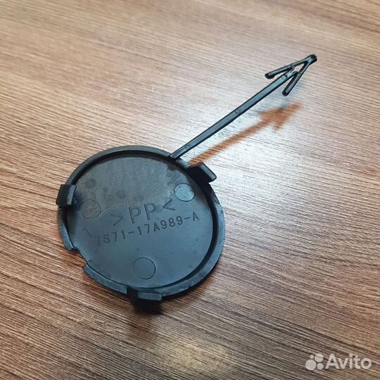 Заглушка переднего бампера Ford Mondeo 4