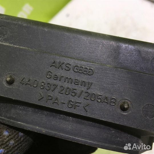 Ручка двери передней наружная левая Ауди 100 С4