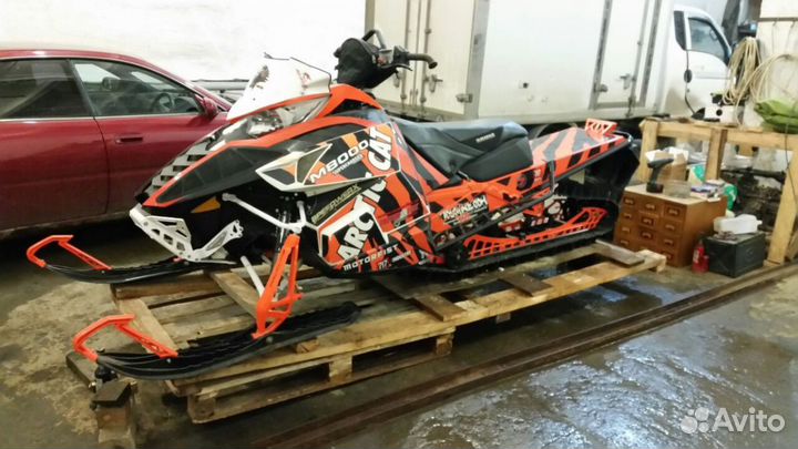 Arctic Cat M8000 2014
