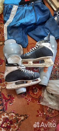 Хоккейная форма. Трусы.Щитки.Коньки