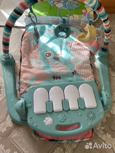 Развивающий коврик с пианино