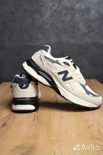 Кроссовки New Balance 990v3