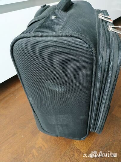 Чемодан ручная кладь бу