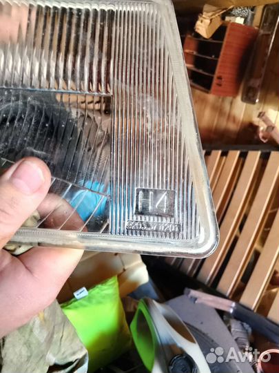 Стекло передней фары ваз 2108-09 правое Освар