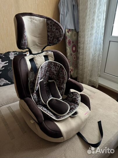 Детское автокресло