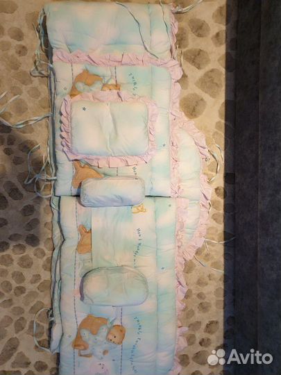 Бортики Le Monde слитные плюс подушечка,простынь