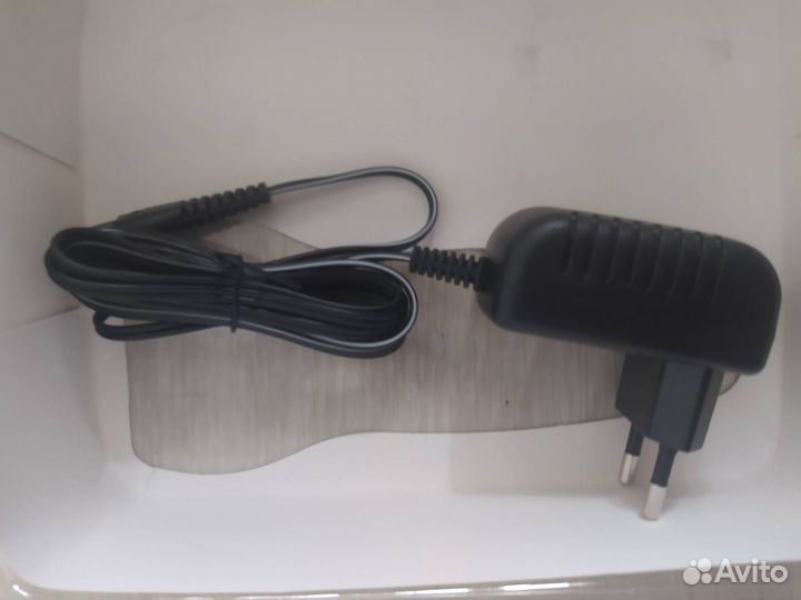 Электрическая бритва Starwind новая автономная