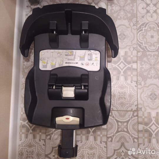 Коляска автокресло doona с базой isofix
