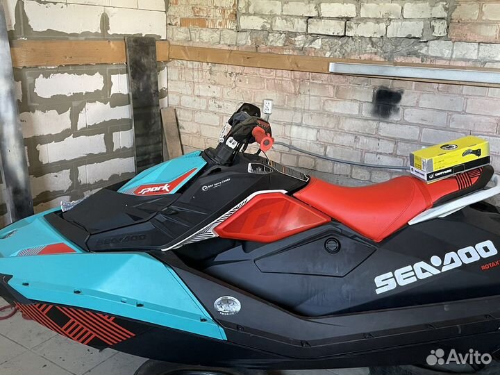 Гидроцикл SEA-DOO spark 2UP 900 HO ACE trixx