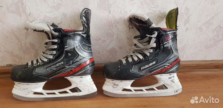 Хоккейные коньки bauer vapor