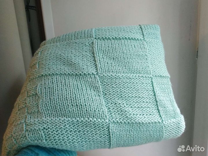 Плед детский вязаный