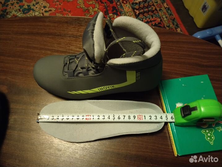 Лыжные ботинки для классических беговых лыж