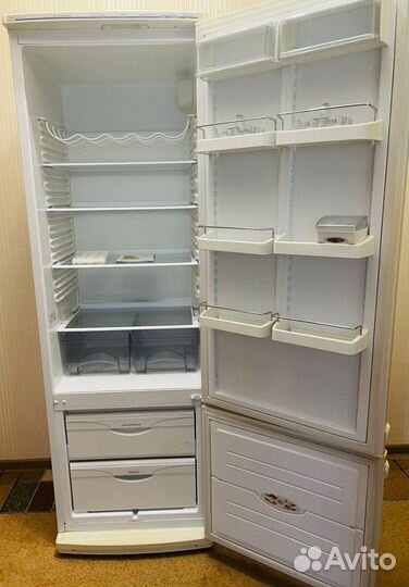 Холодильник атлант бу