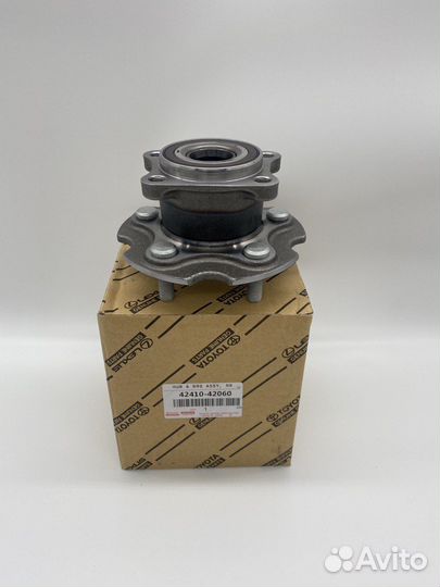 Ступица колеса Toyota 4241042060