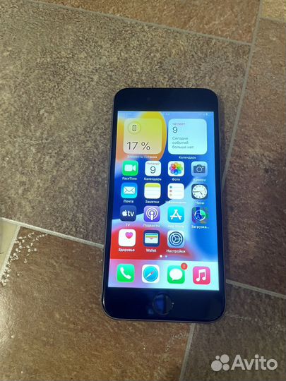 iPhone 6S, 64 ГБ