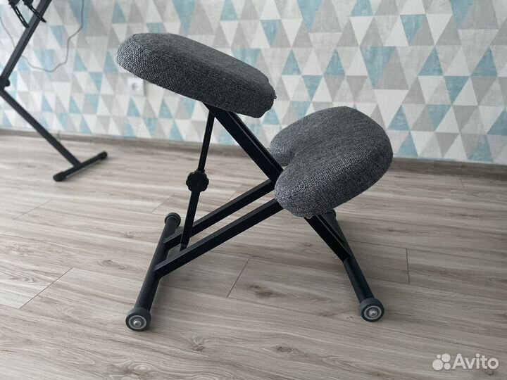 Компьютерный стул