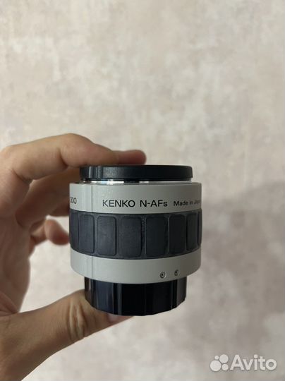Телеконвертер Kenko Teleconverter Teleplus Pro 300