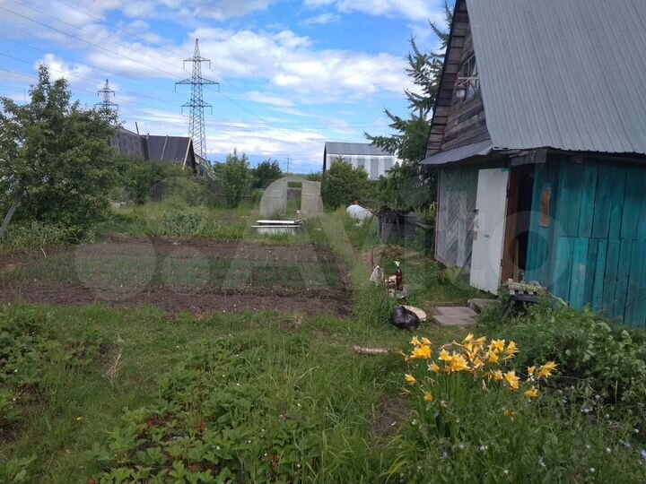 Дача 25 м² на участке 8 сот.