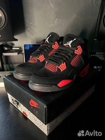 Nike Air Jordan 4 Retro Red Thunder Оригинал
