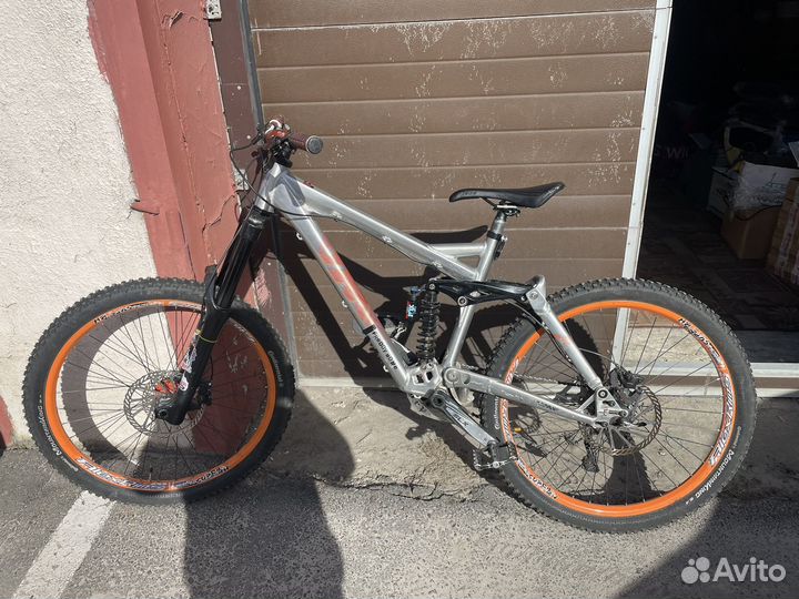 Велосипед двухподвес