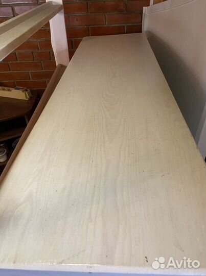 Стойка администратора деревянная, ресепшн