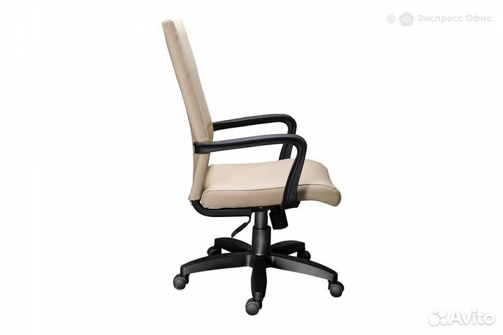 Кресло офисное Клерк Короткий PL