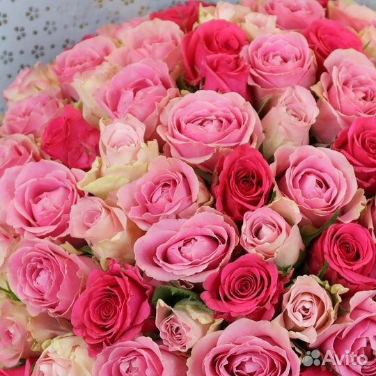 75 разноцветных кенийских роз