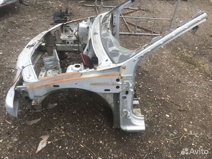 Передняя часть кузова Renault Logan (2005-2014)