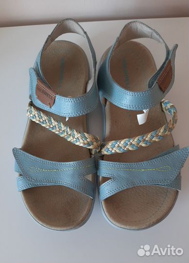 Сандалии Merrell для девочки 33