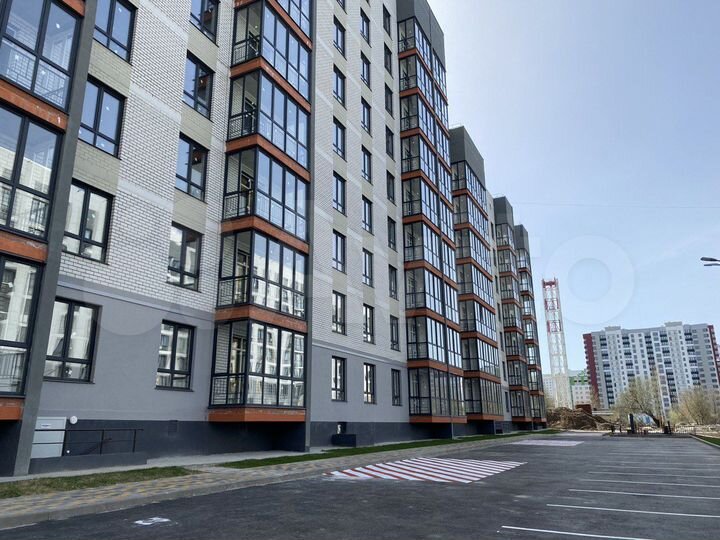 3-к. квартира, 103,5 м², 2/7 эт.