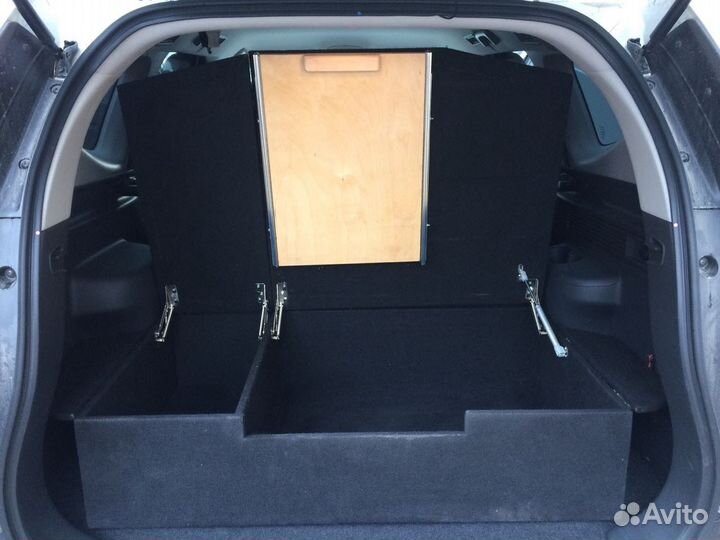 Органайзер Mitsubishi Pajero Sport 1, 2, 3, 4