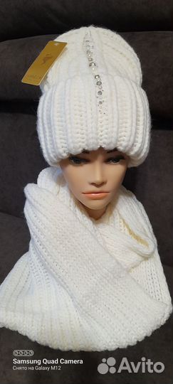 Комплект шапка и снуд зимний