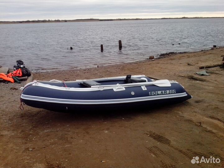 Лодка Solar 350 + Мотор Tohatsu 9.8 л/с - 2-х т