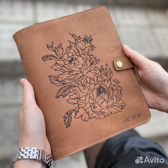 Ежедневник из натуральной кожи в черном цвете