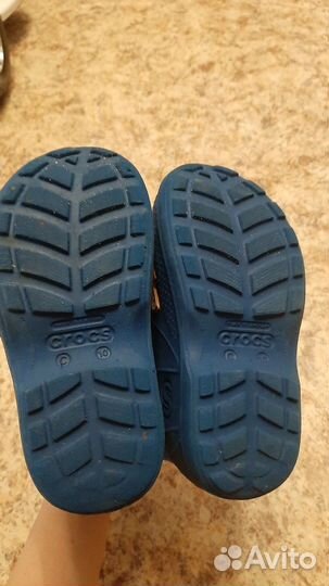 Резиновые сапоги crocs c 10 динозавры