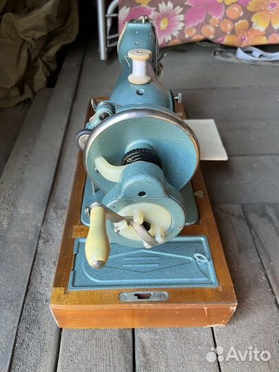 Швейная машинка ручная, СССР