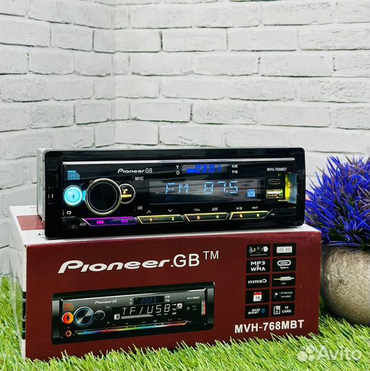 Магнитола Pioneer с Bluetooth Новая