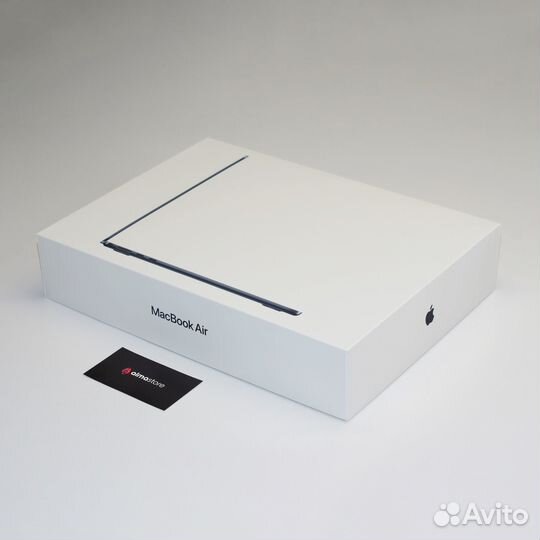 Apple MacBook Air M2 13