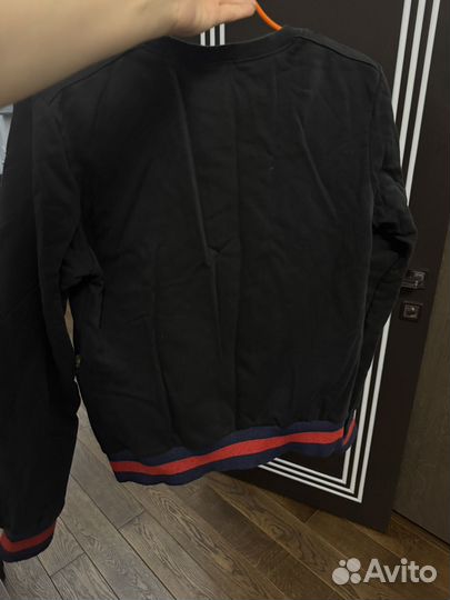 Свитшот под gucci