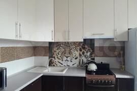 2-к. квартира, 54 м², 9/10 эт.