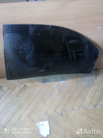 Стекло левое задний двери на киа спектра