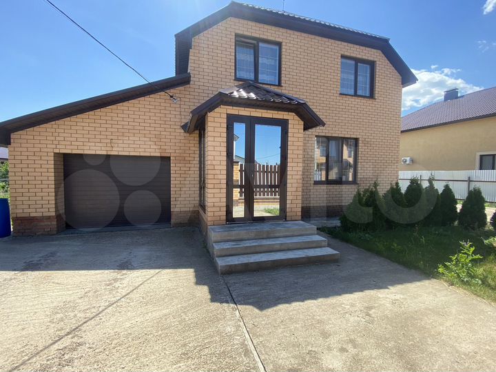 Коттедж 125 м² на участке 8 сот.