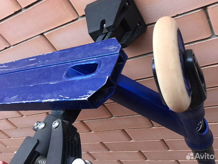 Трюковой самокат Xaos Revered, синий / черный