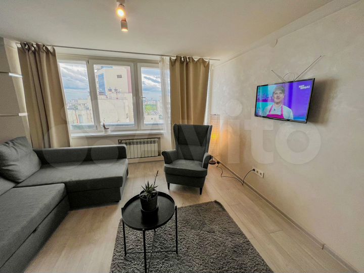 2-к. квартира, 130 м², 17/17 эт.