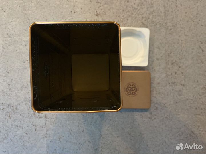 Коробка от виски dewar's