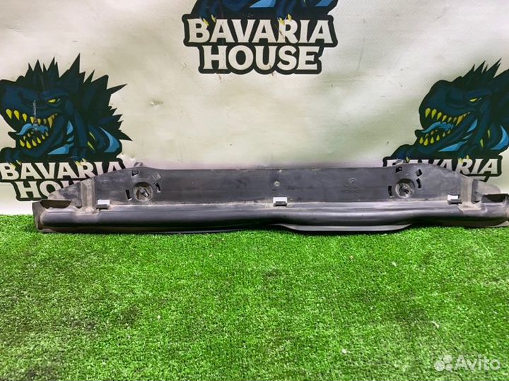 Крепление интеркулера Bmw 3 E90 N54B30A 2009