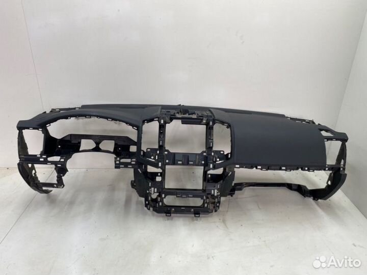 Торпедо Toyota Land Cruiser 200 2007-2015